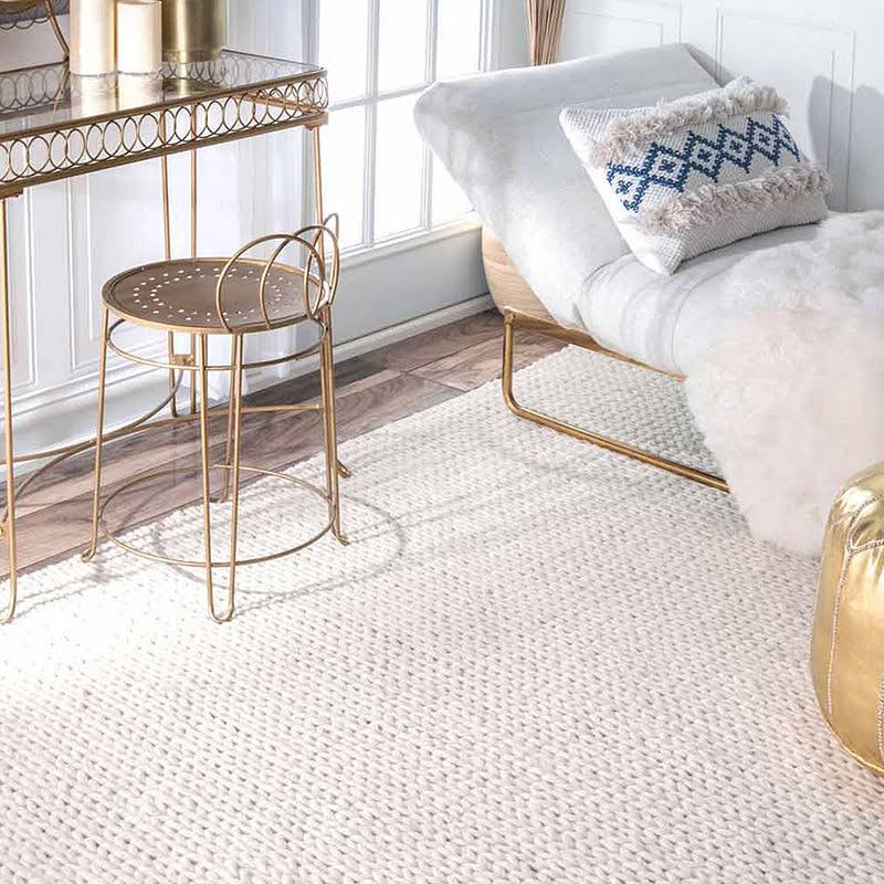 Square 6' Hand Woven Chunky Woolen Cable Area Rug Off White - nuLOOM