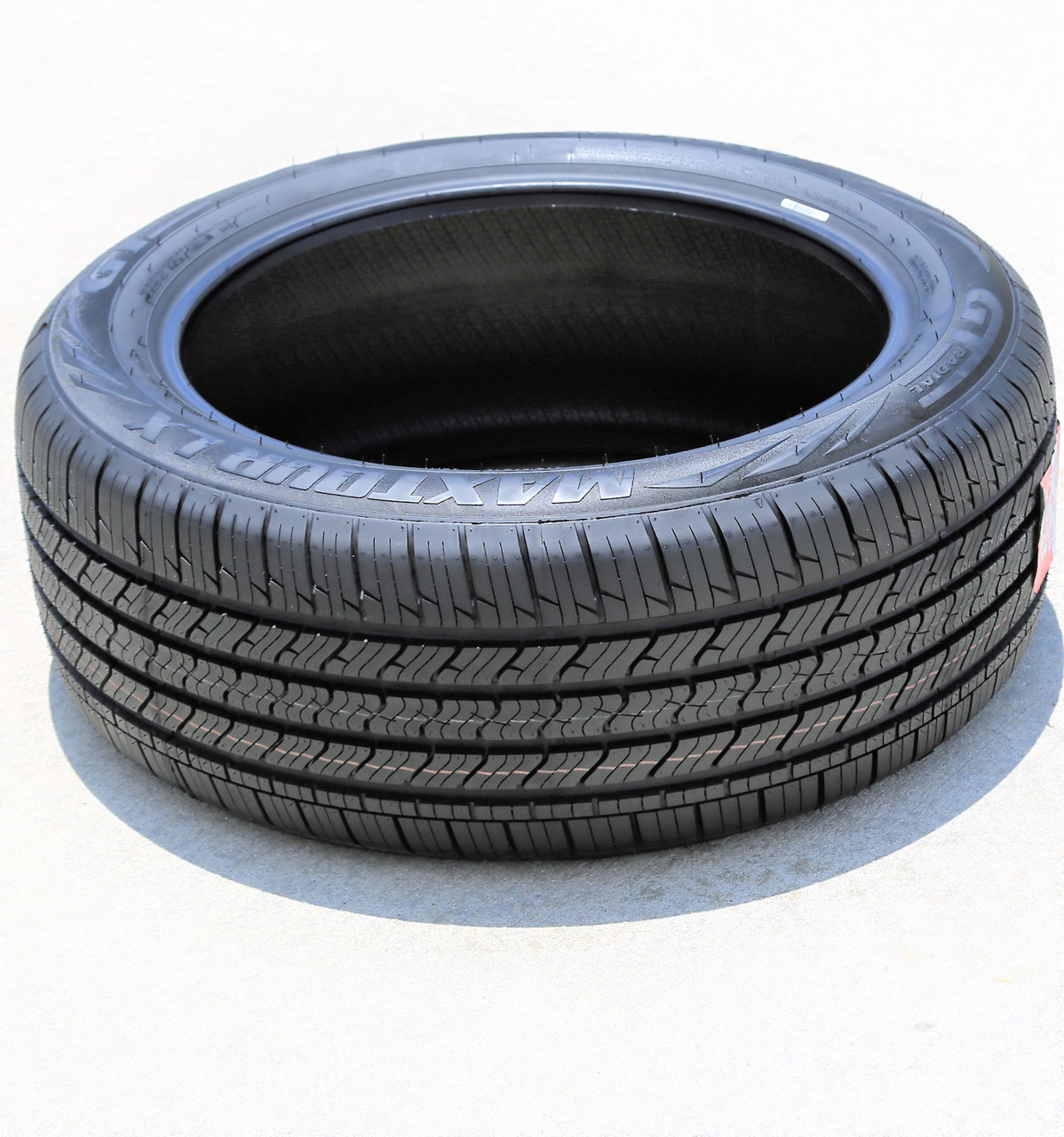 GT Radial Maxtour LX All-Season 245/60R18 105H Passenger Tire