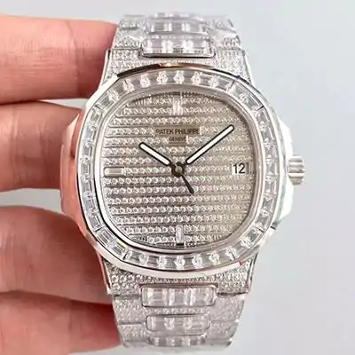 Patek Philippe Nautilus Jumbo 5719 / 1G-001 Diamonds Dial