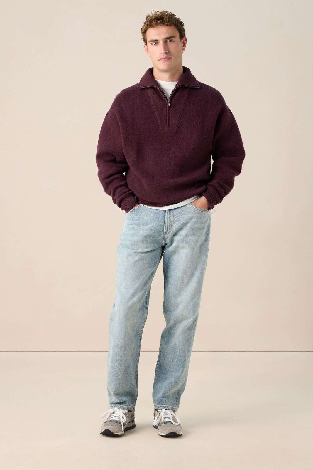 Donkerbruine trui met rits