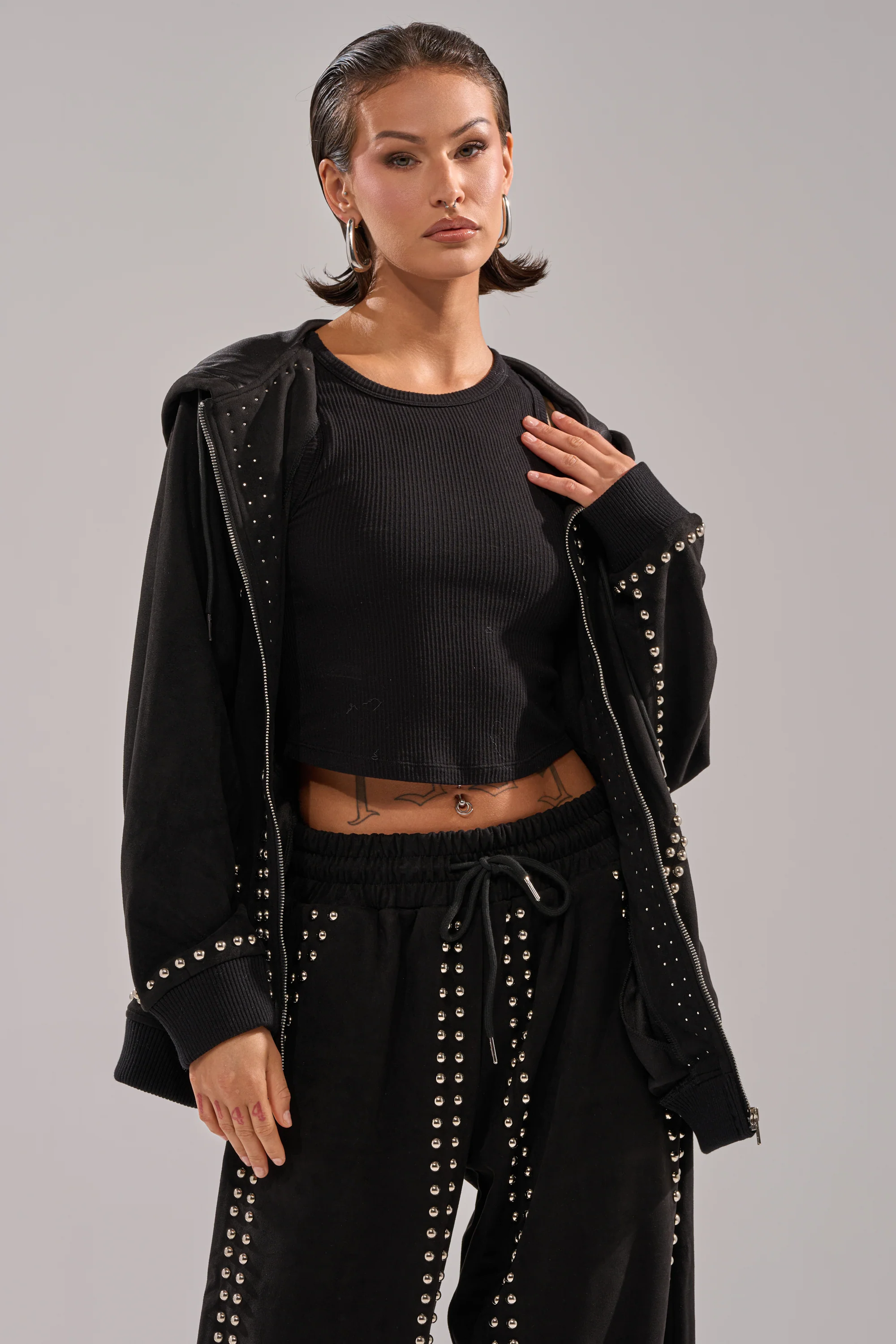 ASHLEY STUDDED ZIP UP SWEATSHIRT - Akira Store