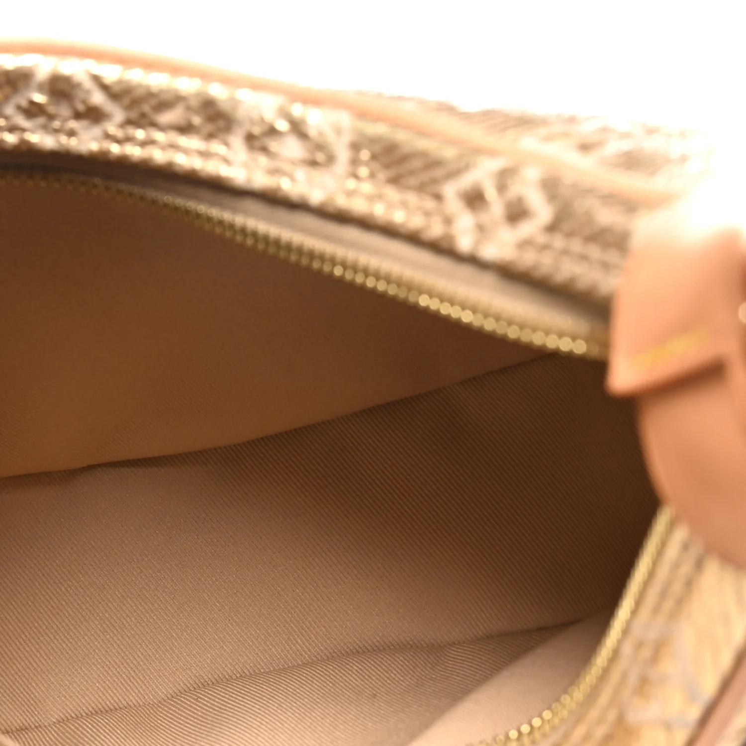 Monogram Jacquard Loop Gold