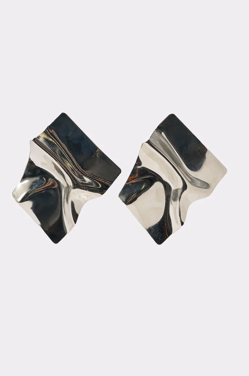 MIRROR MIRROR OVERSIZED STUDS - Akira Store