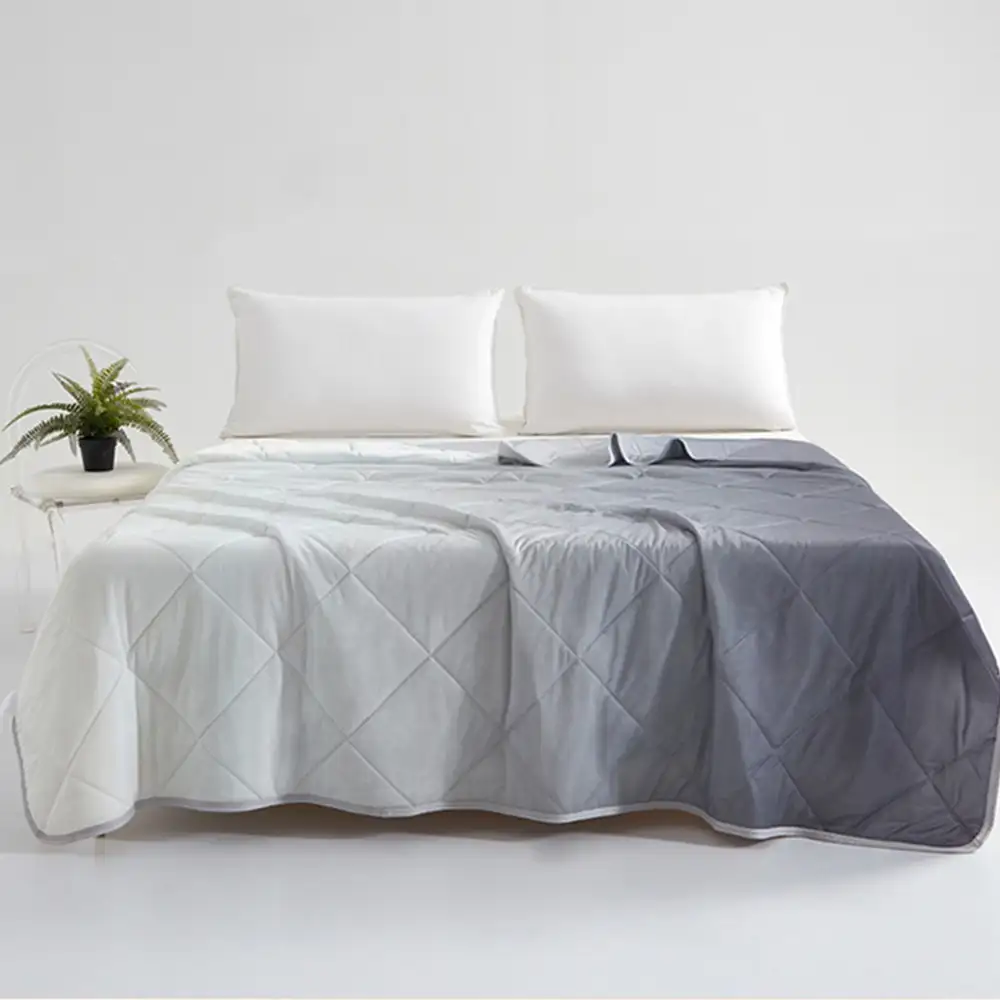 Gradient Series Cooling Ice Silk Skin-Friendly Blanket with Double Sided Cold Effect