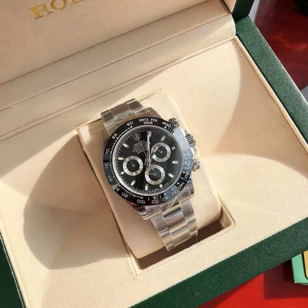 ROLEXロレックスの機械式時計 デイトナ 40MM時計