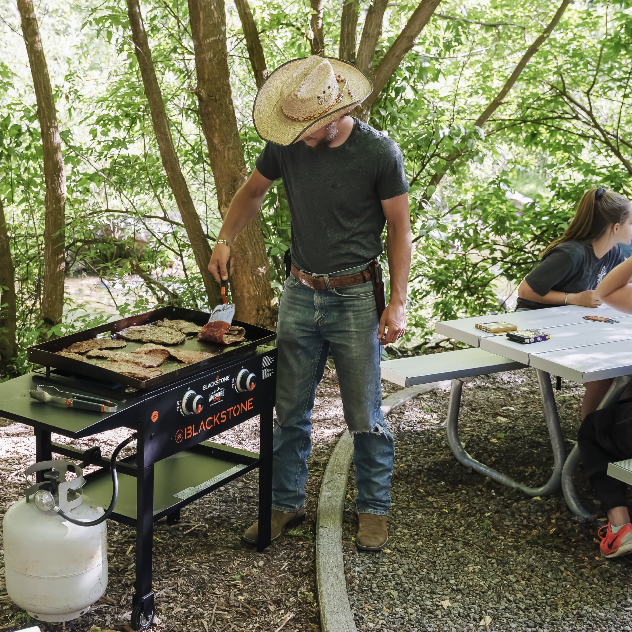 Adventure Ready 2-Burner 28 Griddle Cooking Station