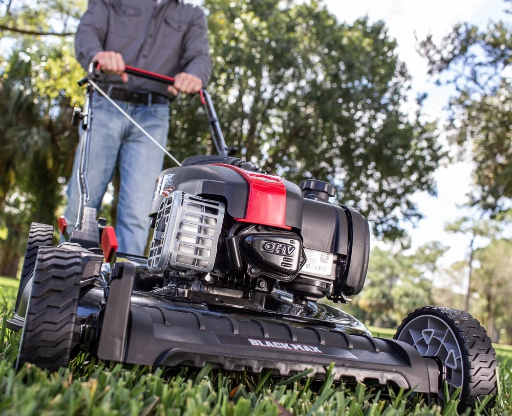 Black Max 21 - Inch Gas Push Mower, 125cc Briggs & Stratton Engine
