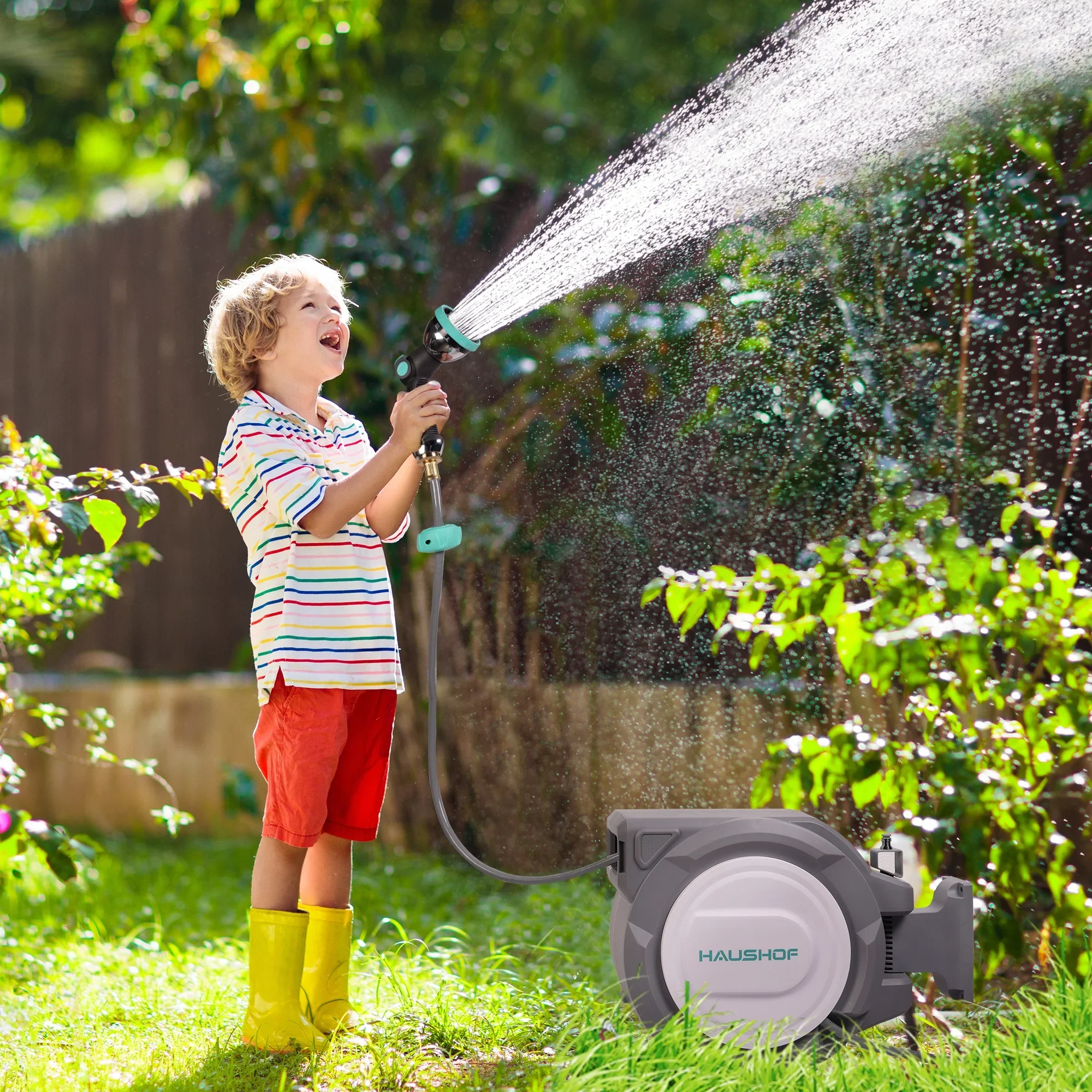 HAUSHOF 1/2 x 100 ft Retractable Garden Hose Reel with Automatic Rewind, 10-Pattern Spray Nozzle, Durable High-Pressure Hose, and 180�� Swivel Bracket �C Perfect for Watering Gardens, Cleaning Patios