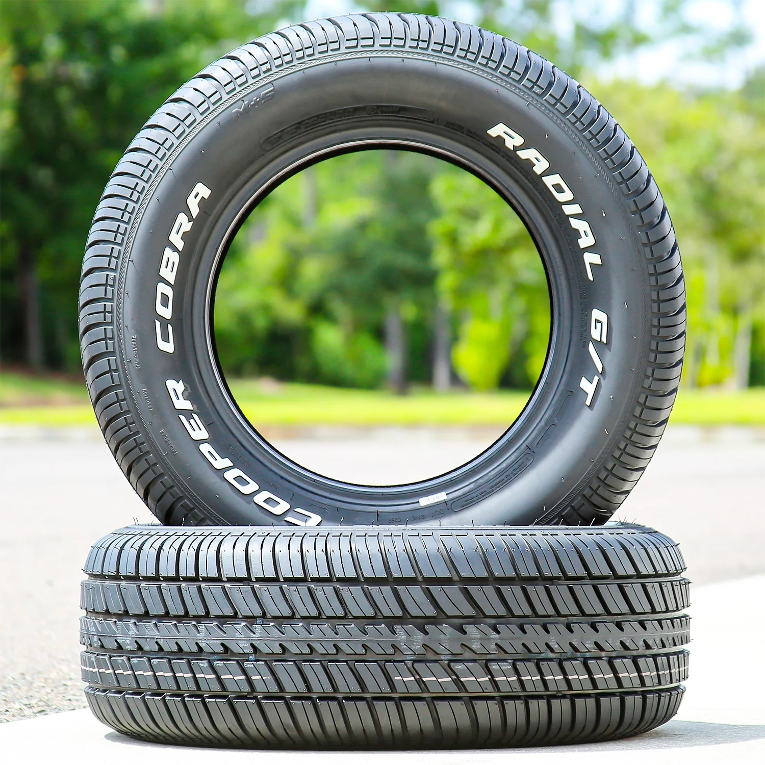 Set of 4 (FOUR) Cooper Cobra Radial G/T 255/60R15 102T A/S All-Season Tires