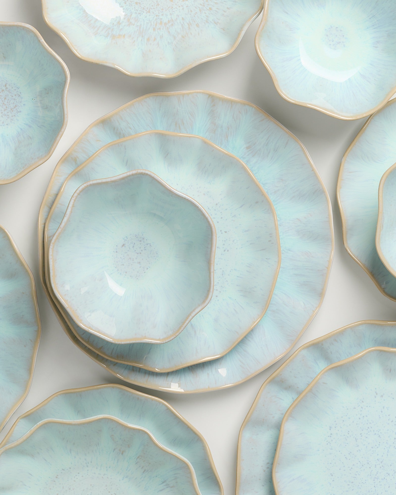 AREIA - TABLEWARE SET SHELL AZURE 24 PIECES