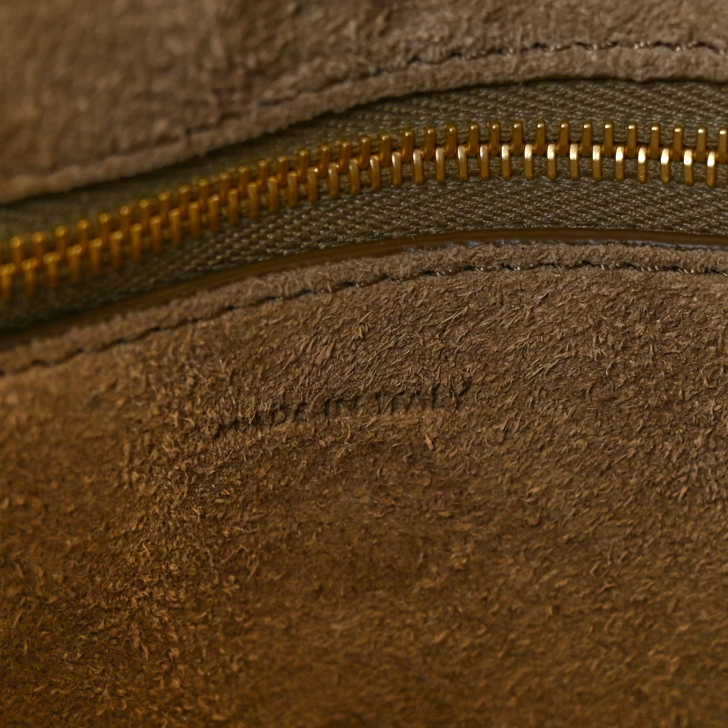 Soft Grained Calfskin Small Sangle Bucket Bag Taupe