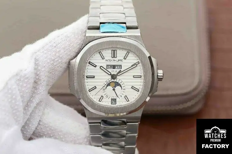 Patek Philippe Nautilus Annual Calendar Moonphase 5726 / 1A-010 KM Factory White Dial