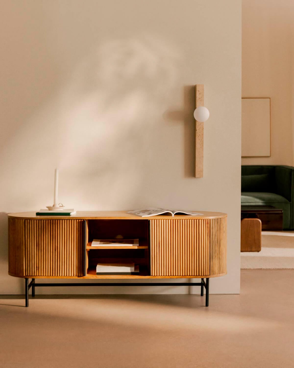 Viena - Mueble de TV 2 Puertas de Madera de Mango Viena