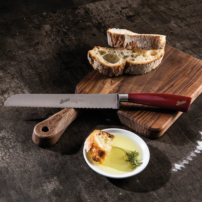 Elegance Red brødkniv 22 cm
