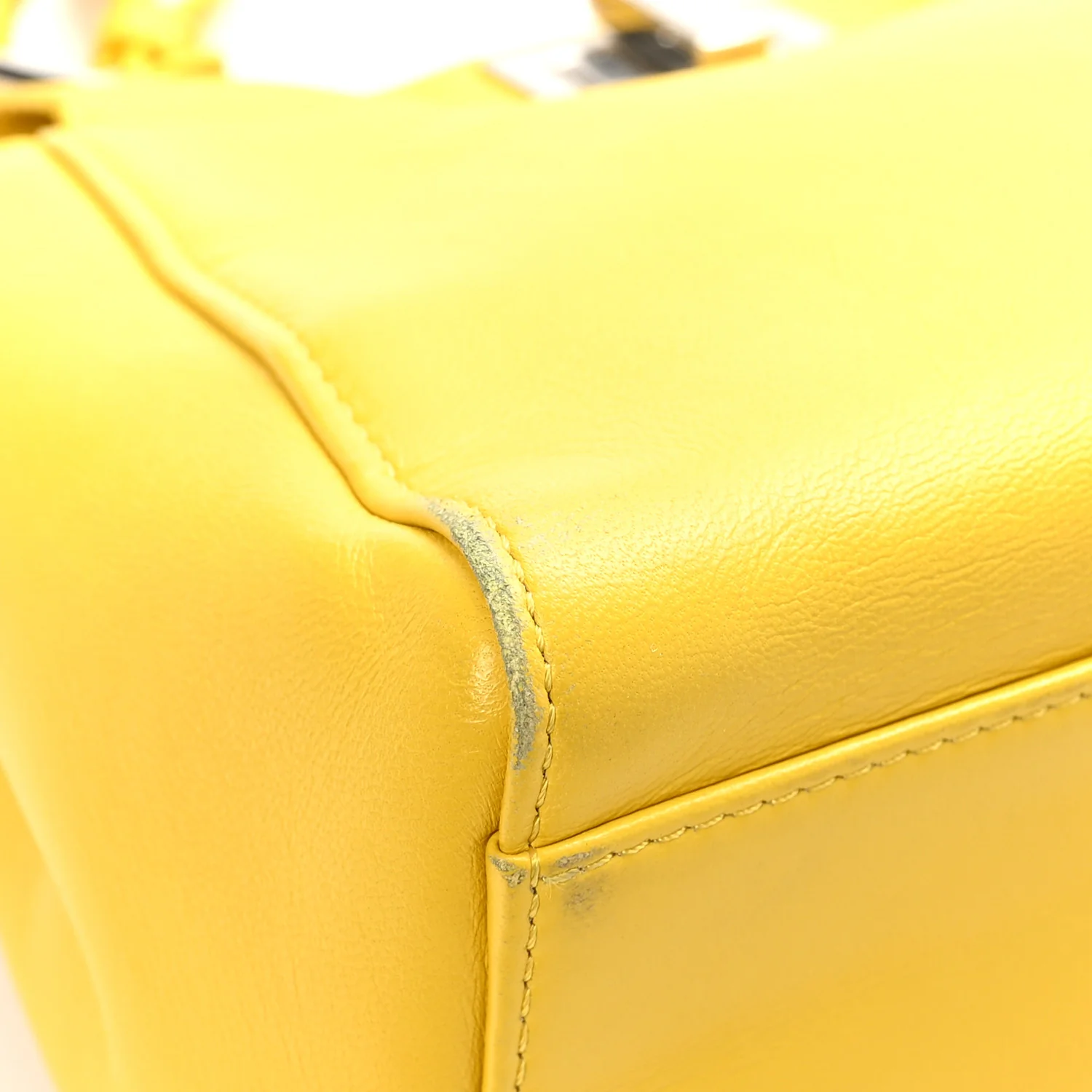 Nappa Mini Peekaboo Iconic Satchel Limone