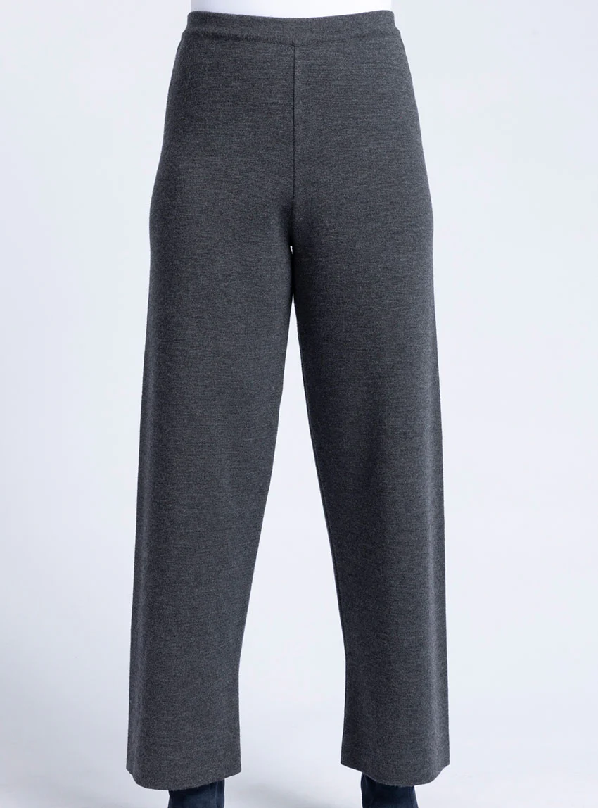 Pantalon femme en laine merinos gris anthracite