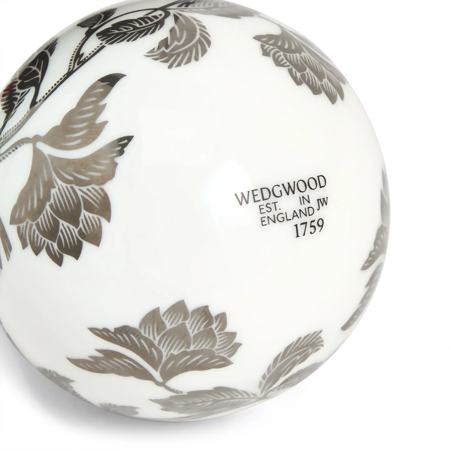 Festive Tonquin Ornament Silver No 1
