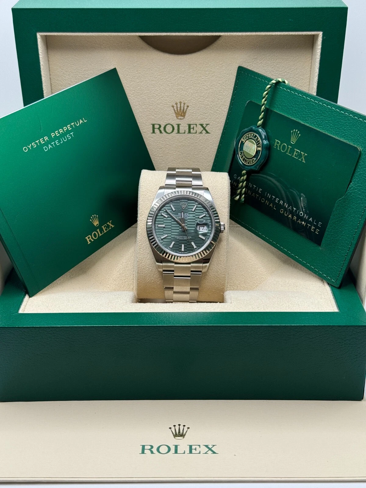 [Super Clone]RLX  Datejust 41mm 126334-0029 Mint Green Fluted Motif Dial Oyster Bracelet