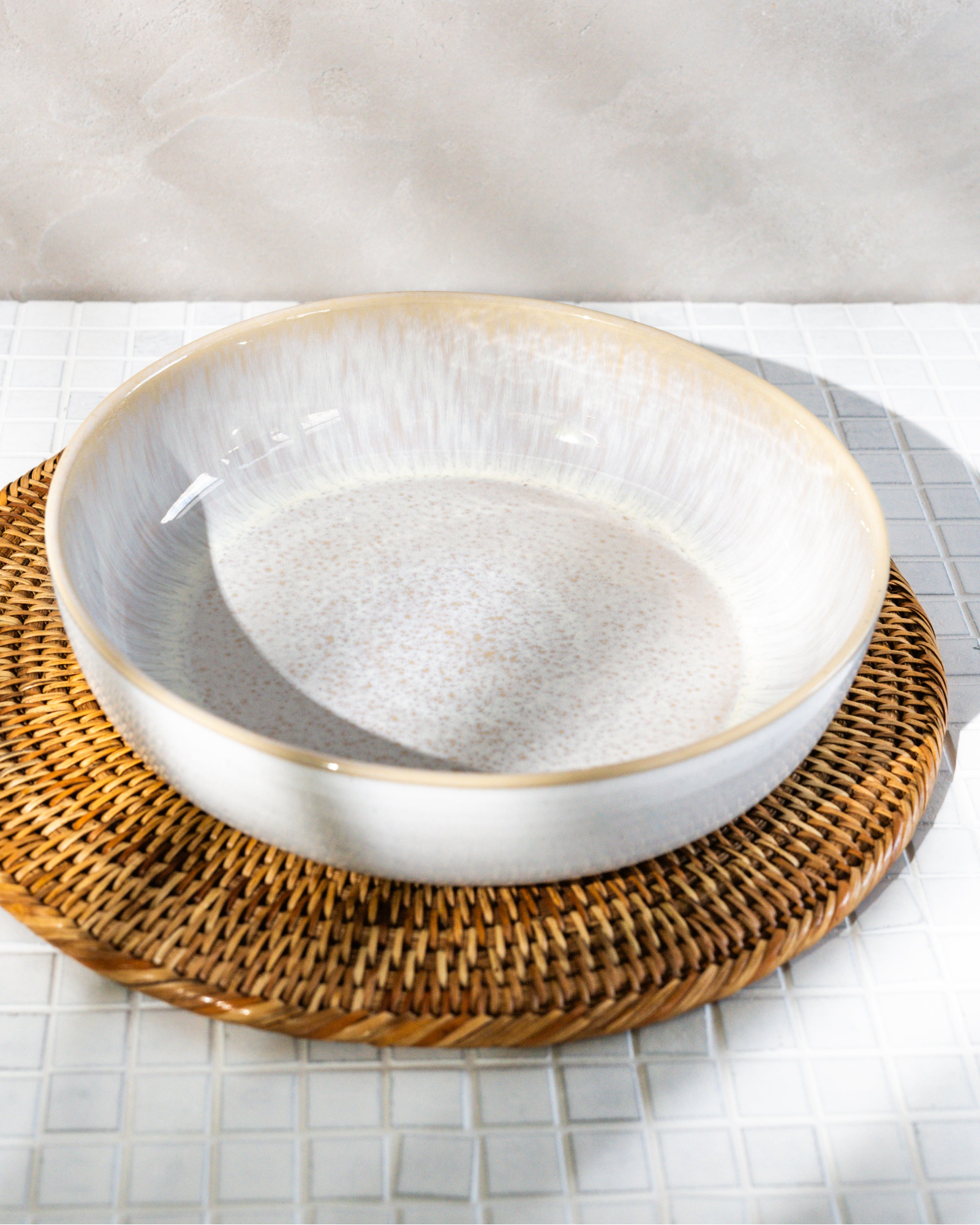 AREIA - SMALL SERVING BOWL MODERN SAND