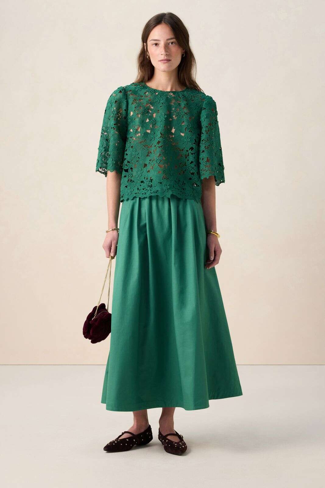 Groene opengewerkte top