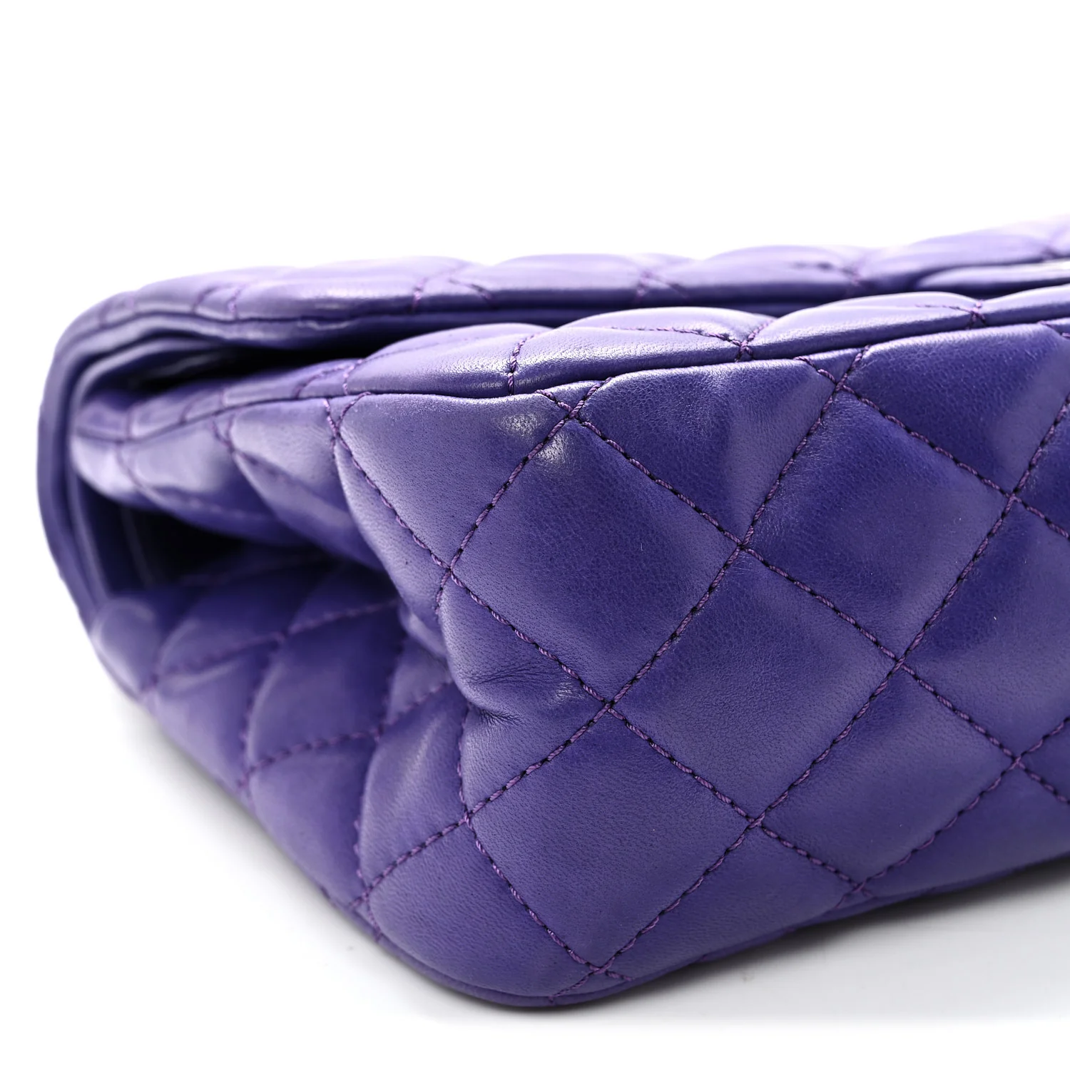 Lambskin Quilted 2.55 Reissue 226 Flap Purple
