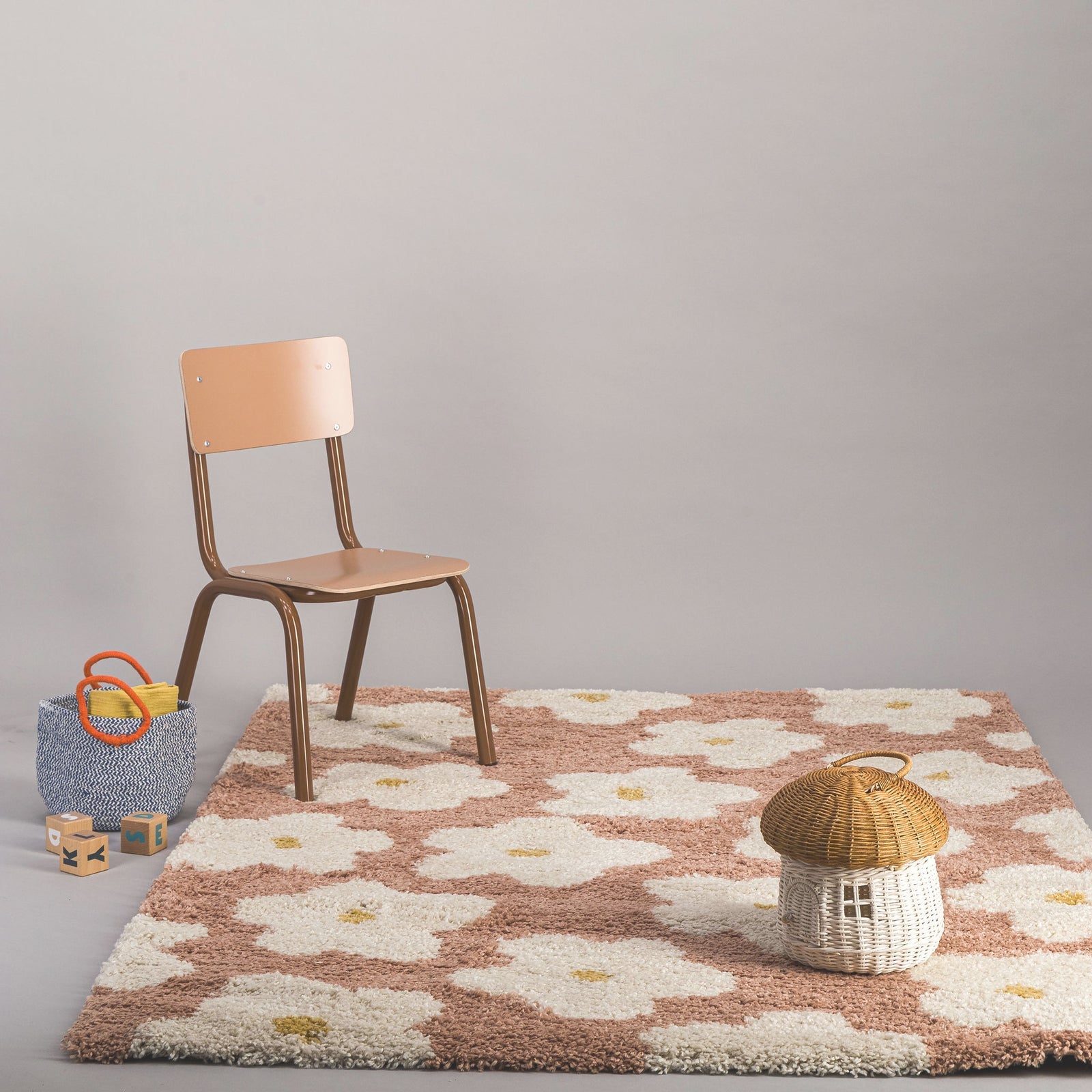 AFK Living vloerkleed Bloemen - voor kinderen - roos