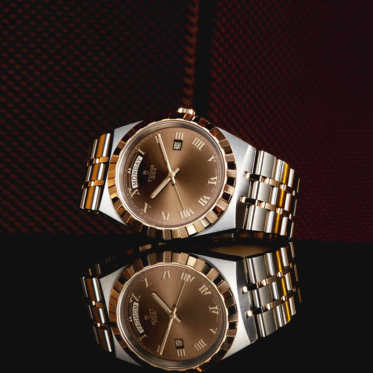 【Super Clone】TUDOR Royal Date/Day 41mm S&G Brown Roman Dial Automatic Watch M28603-0007