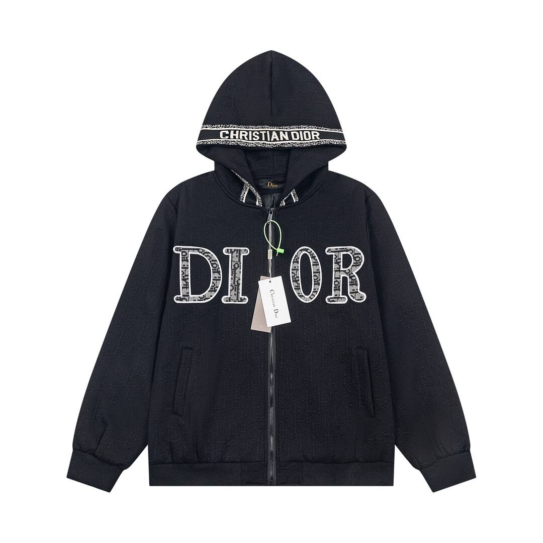 【 Dior 旗艦店】ご好評に付き再入荷！！
