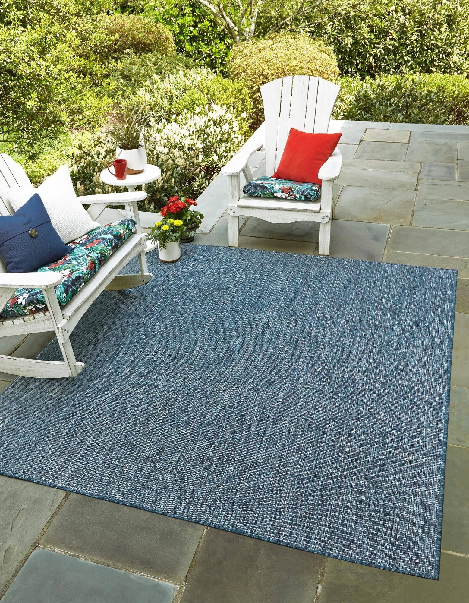 Unique Loom Outdoor Solid Blue 5 ft. Square Area Rug