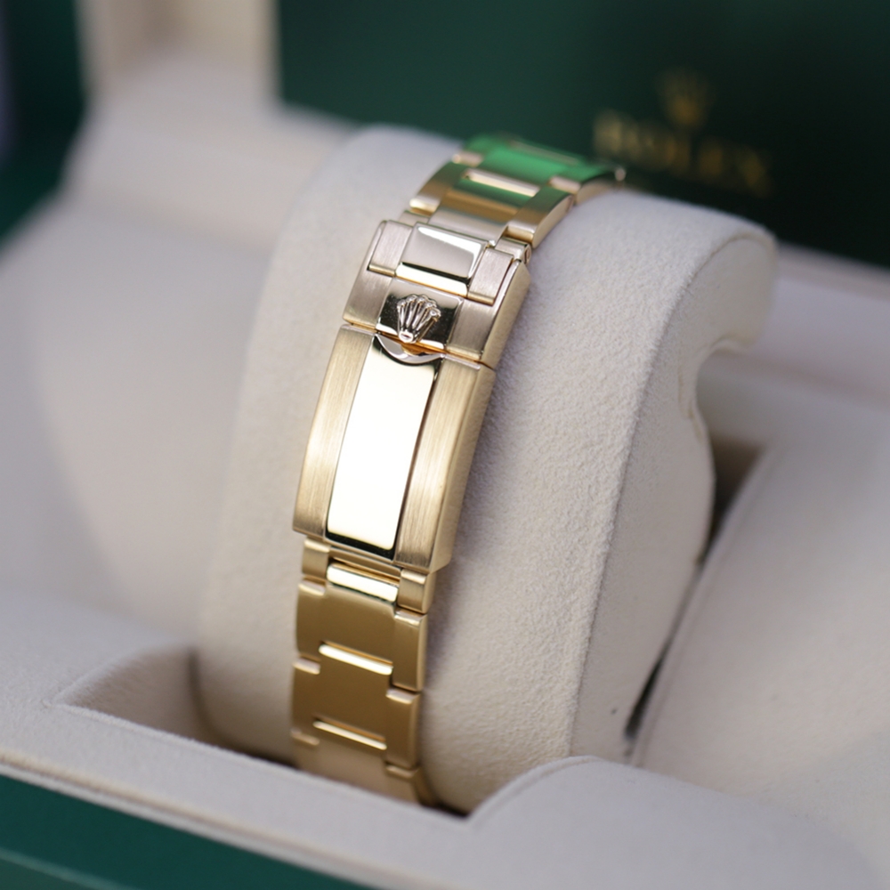 [Super Clone]Rolex 40mm GMT Master II Yellow Gold Green Dial - 116718gso