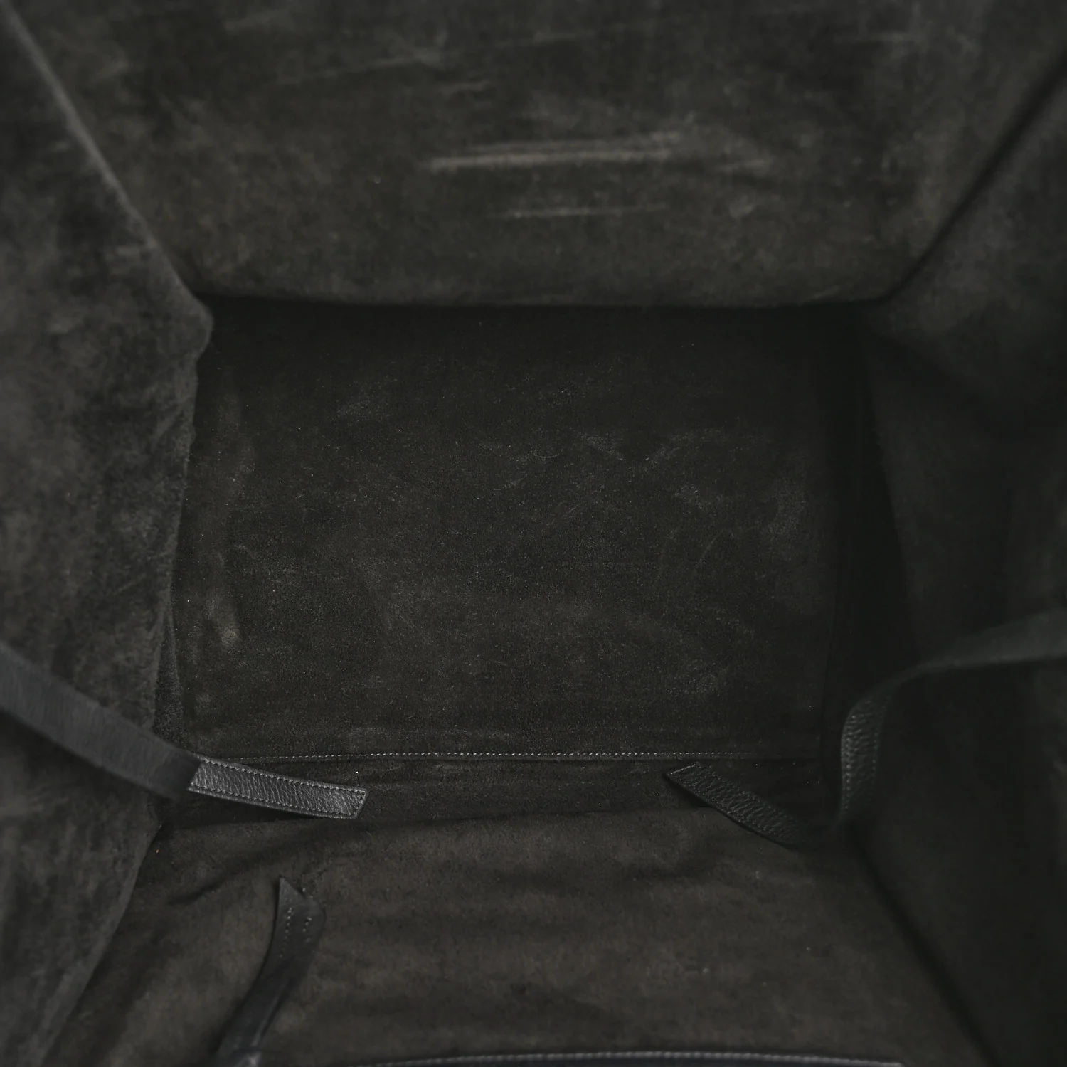 Grained Calfskin Medium Phantom Luggage Black