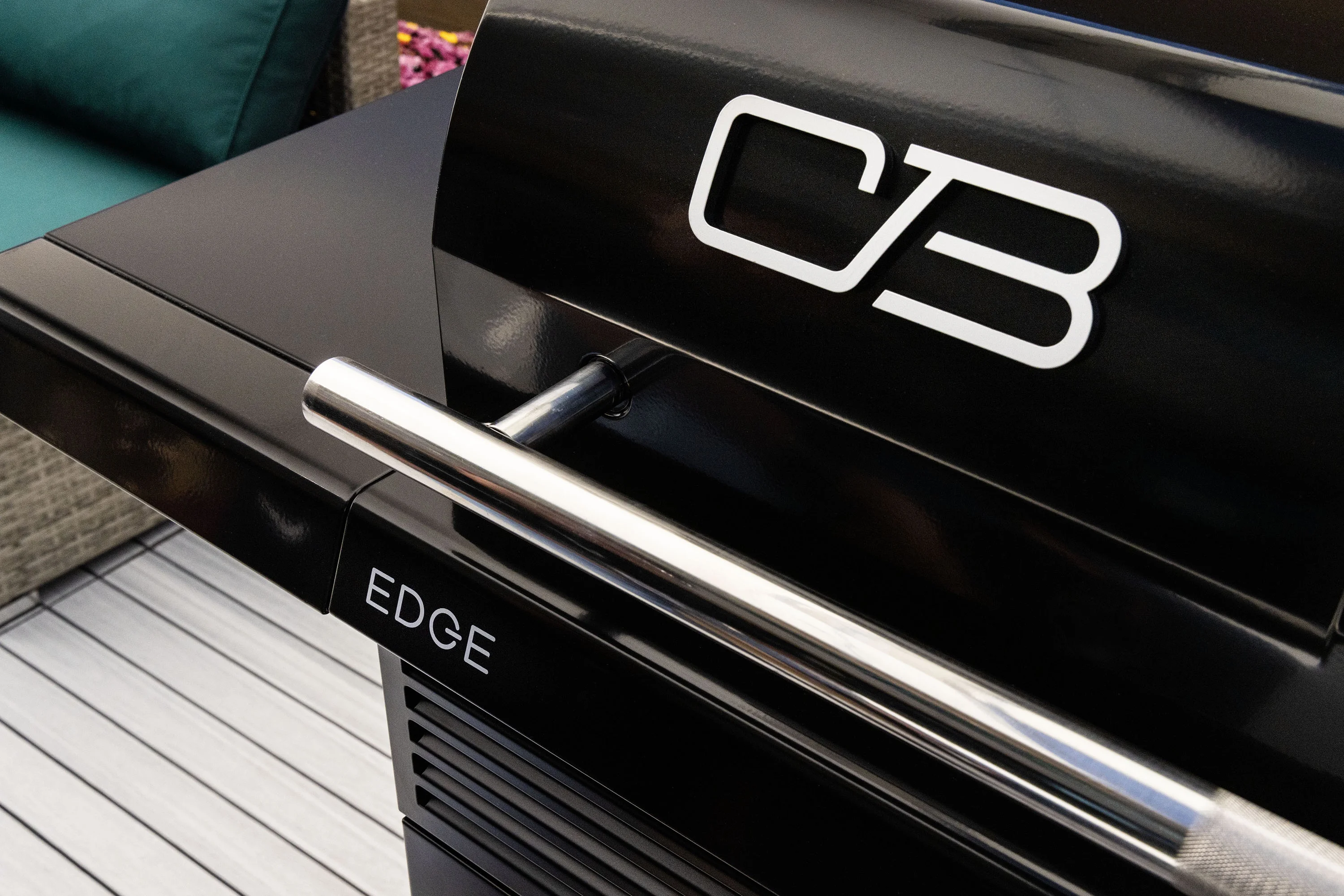 Charbroil Edge Electric Grill in Black