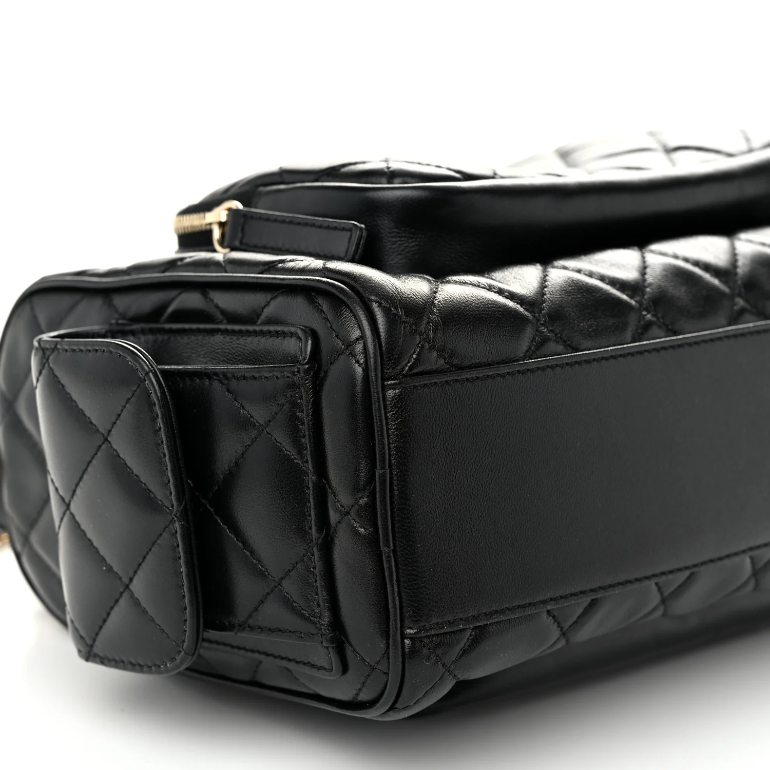 Shiny Crumpled Lambskin Quilted Medium Preppy Pocket Camera Case Black