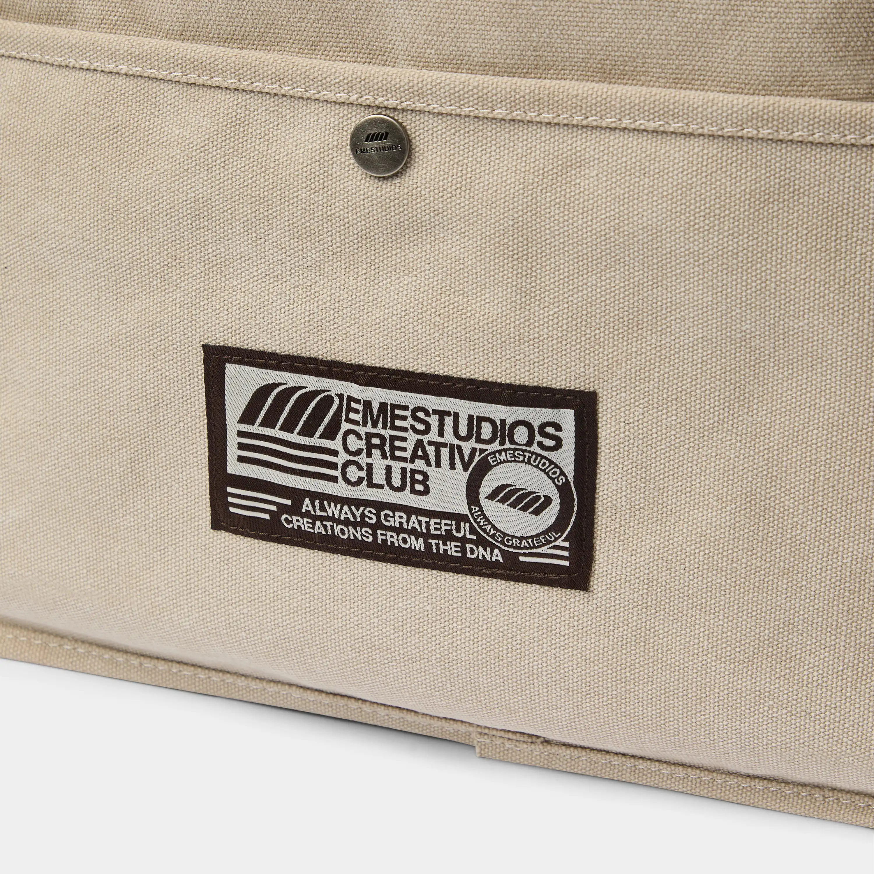 Pat Messenger Bag