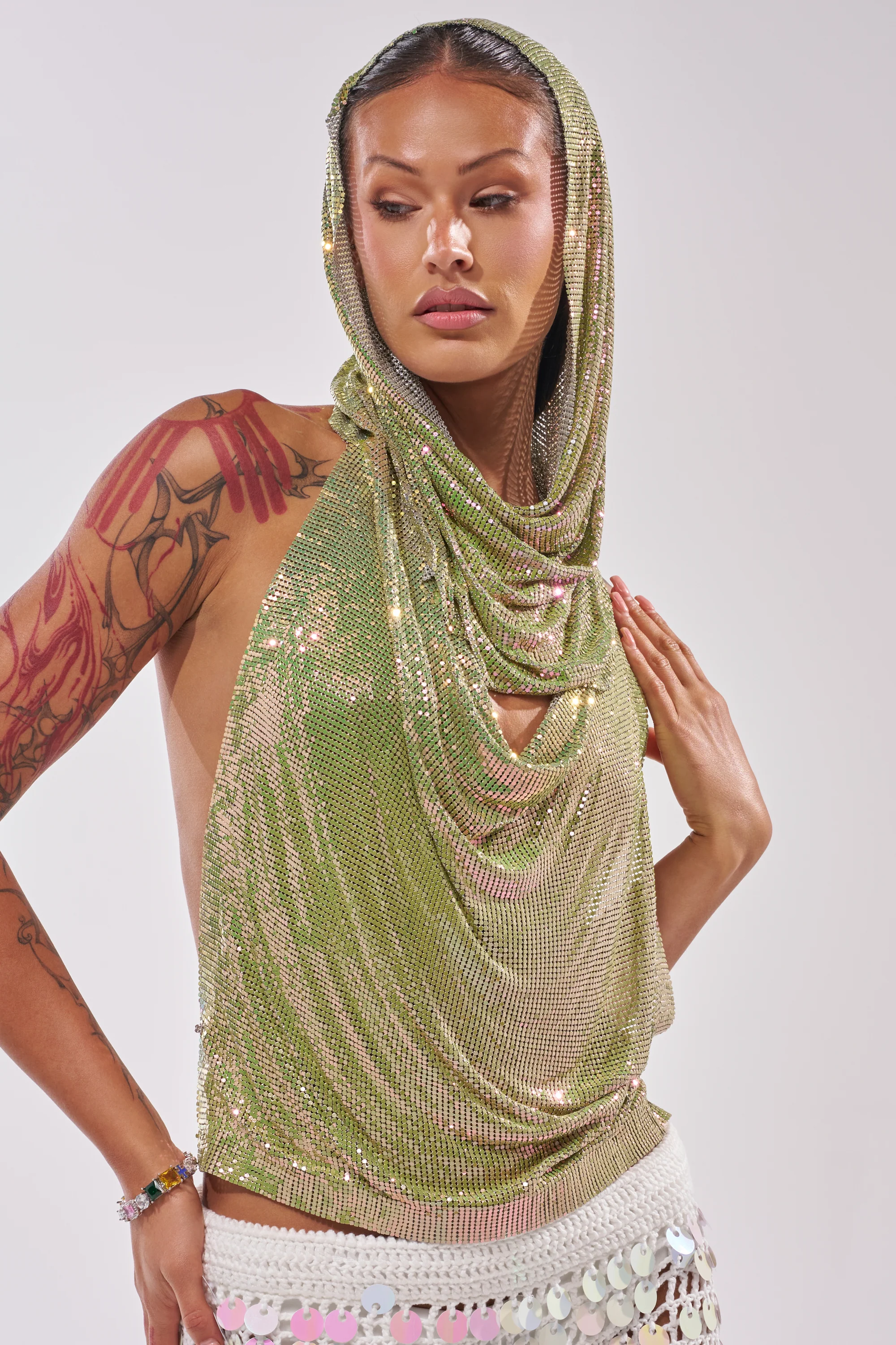 IN MY MIND HOODED CHAINMAIL TOP IN GREEN - Akira Store