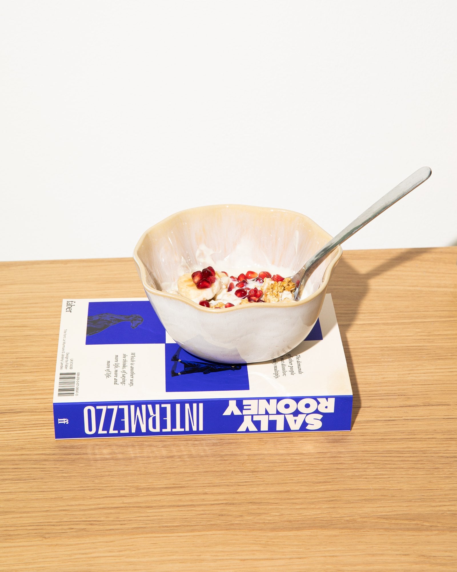 AREIA - CEREAL BOWL SHELL SAND