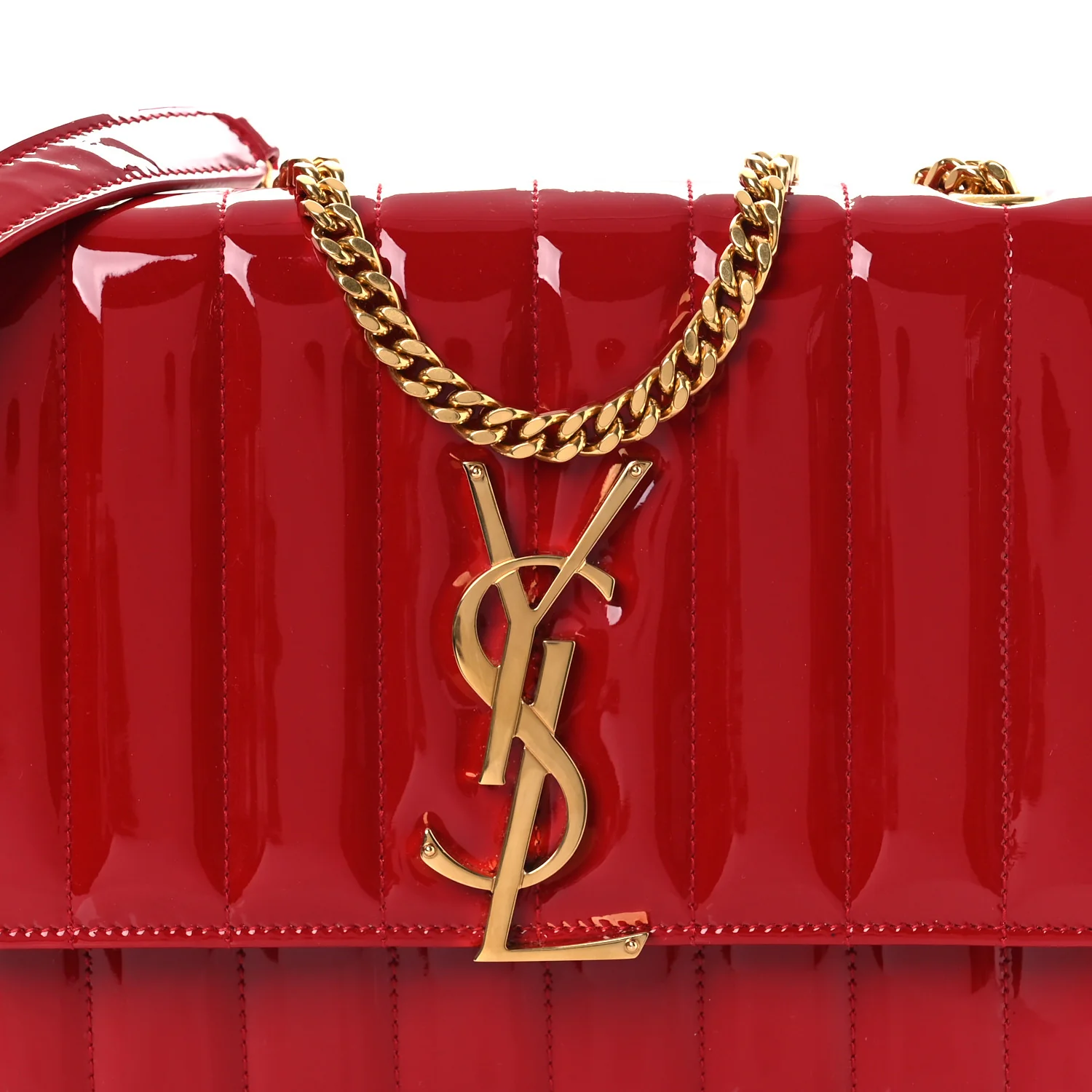 Patent Calfskin Matelasse Vicky Chain Wallet Rouge Eros