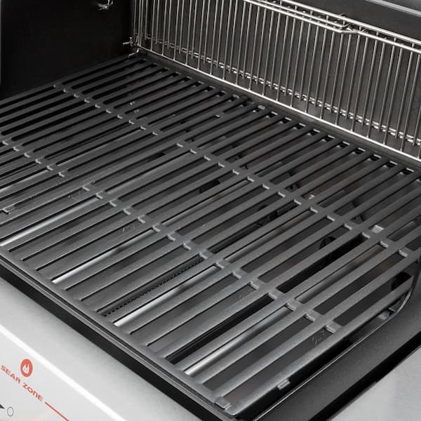 Genesis E 325s 3 Burner Propane Gas Grill in Black with Built In Thermometer Image 6