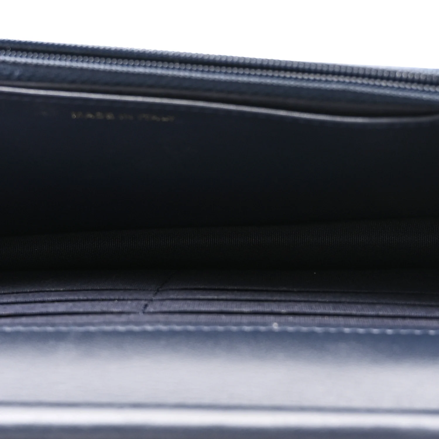 Lambskin Quilted Wallet On Chain WOC Navy