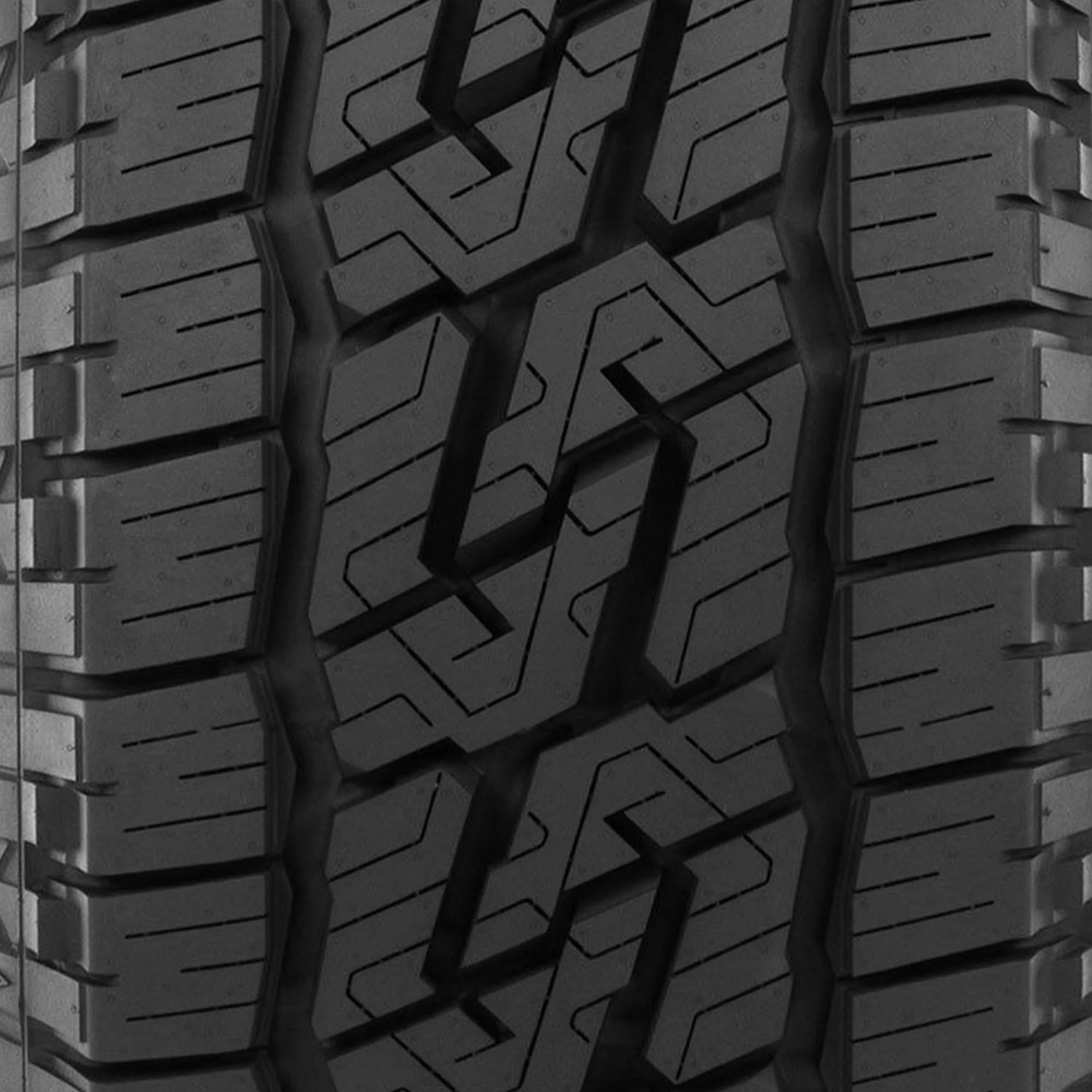 Nitto Nomad Grappler All-Terrain 235/65R18 110H XL SUV/Crossover Tire