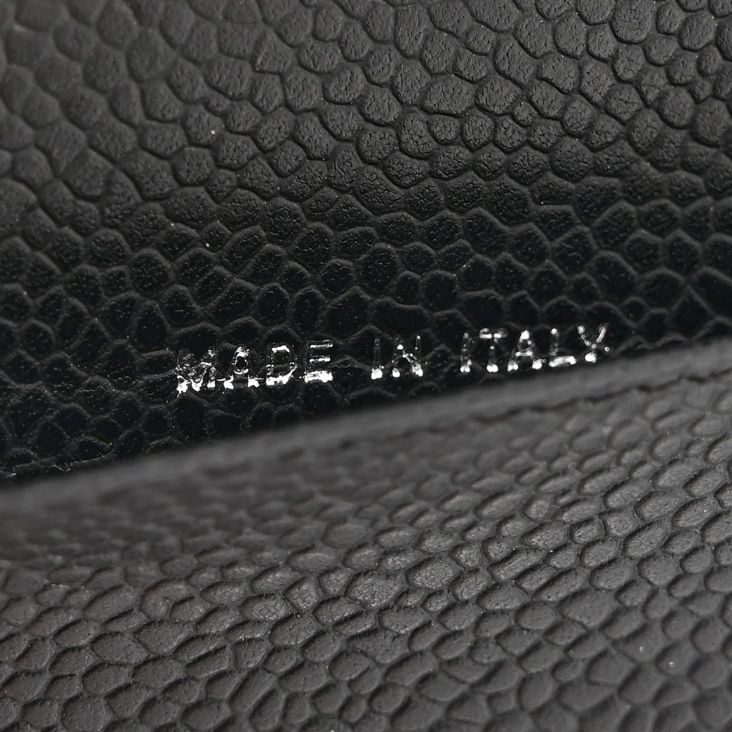 Caviar Quilted Agenda Cover Black
