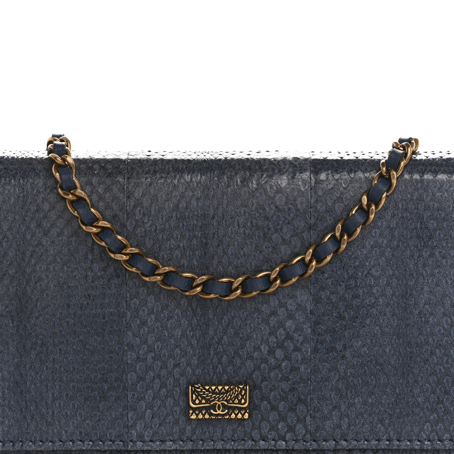 Snakeskin Wallet On Chain WOC Blue
