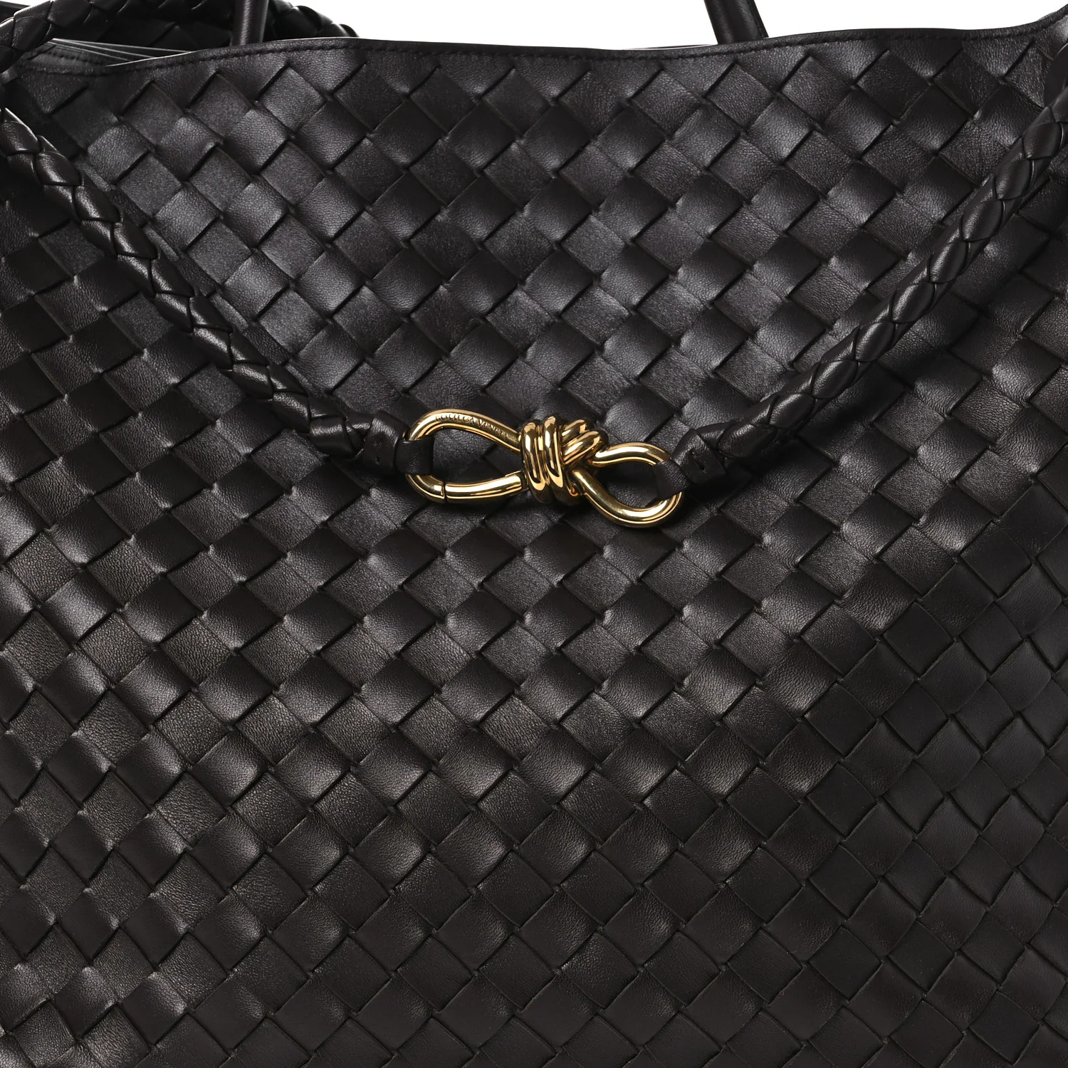 Nappa Intrecciato Large Andiamo Shoulder Bag Fondant