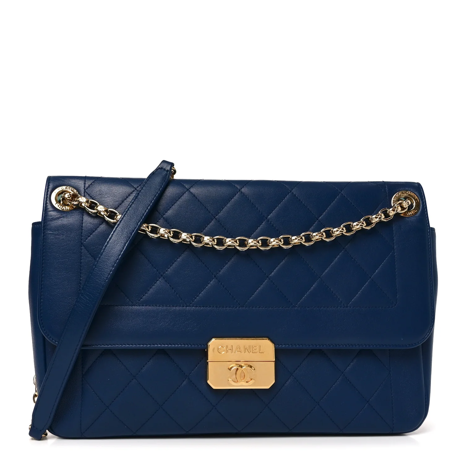 Lambskin Quilted Large Chic With Me Flap Navy