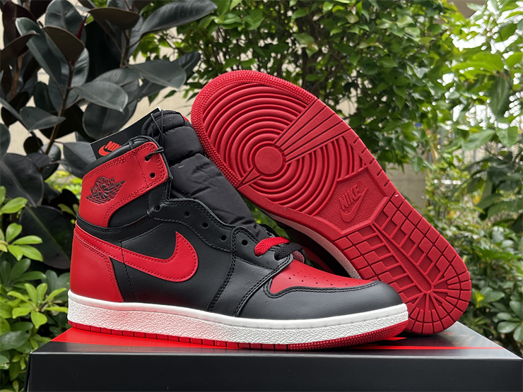 Air Jordan 1 High ’85“Bred”