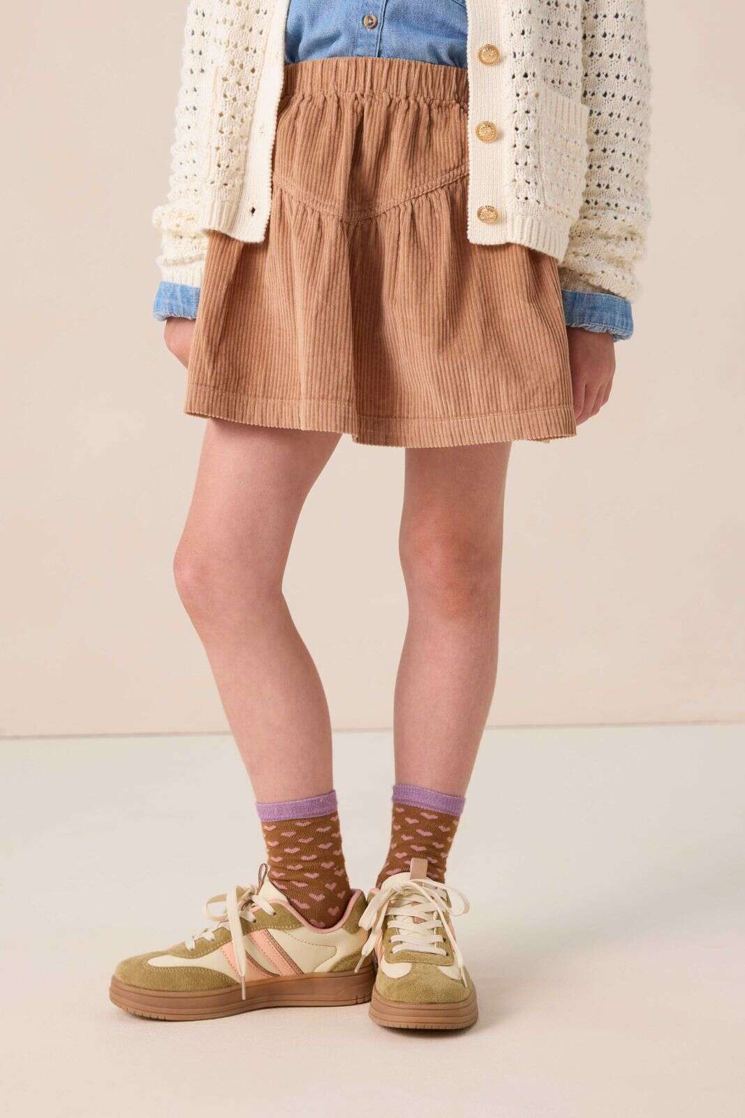 Bruine sokken met hartjes