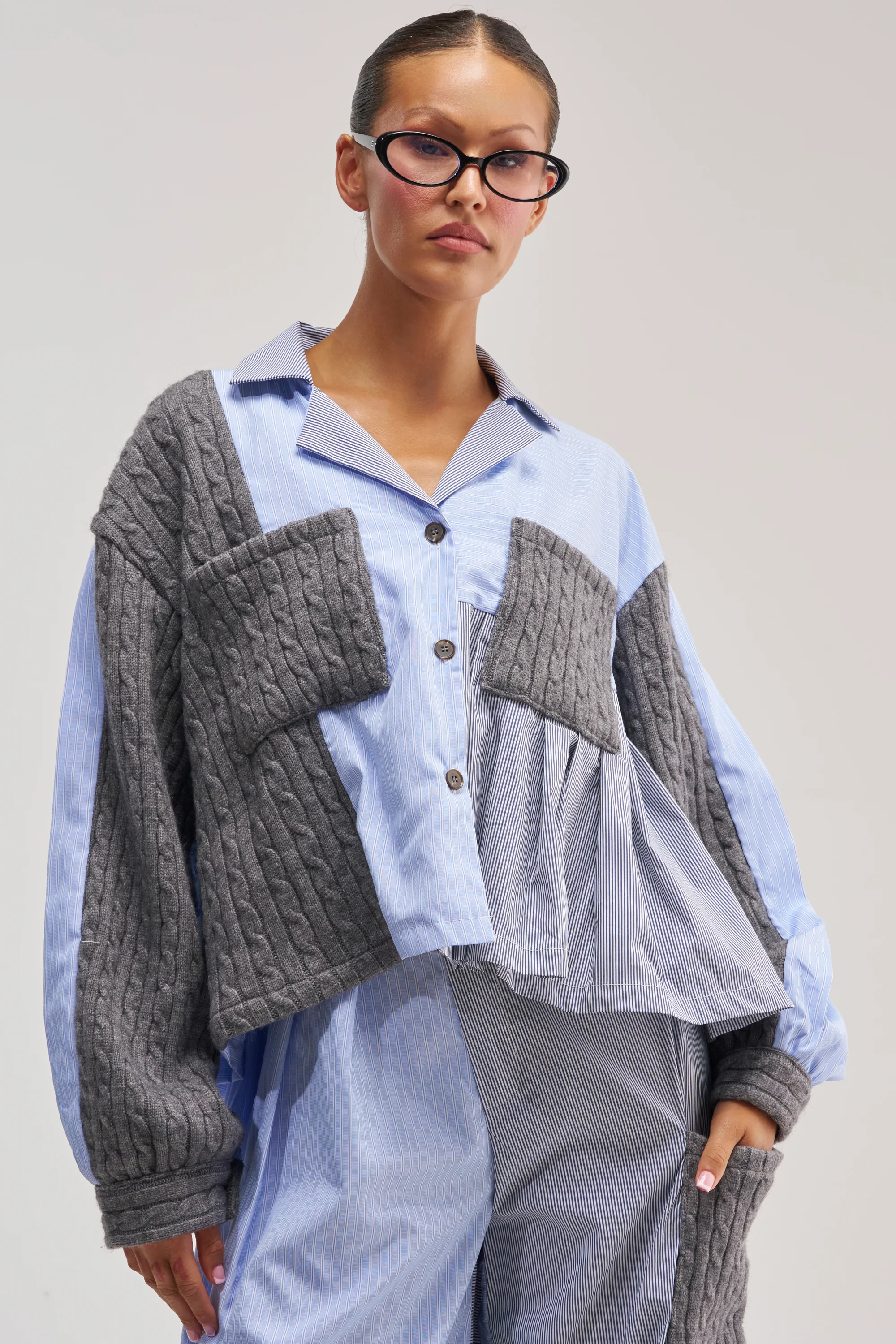 SNUGGLES FOR EVERYONE BUTTON DOWN - Akira Store