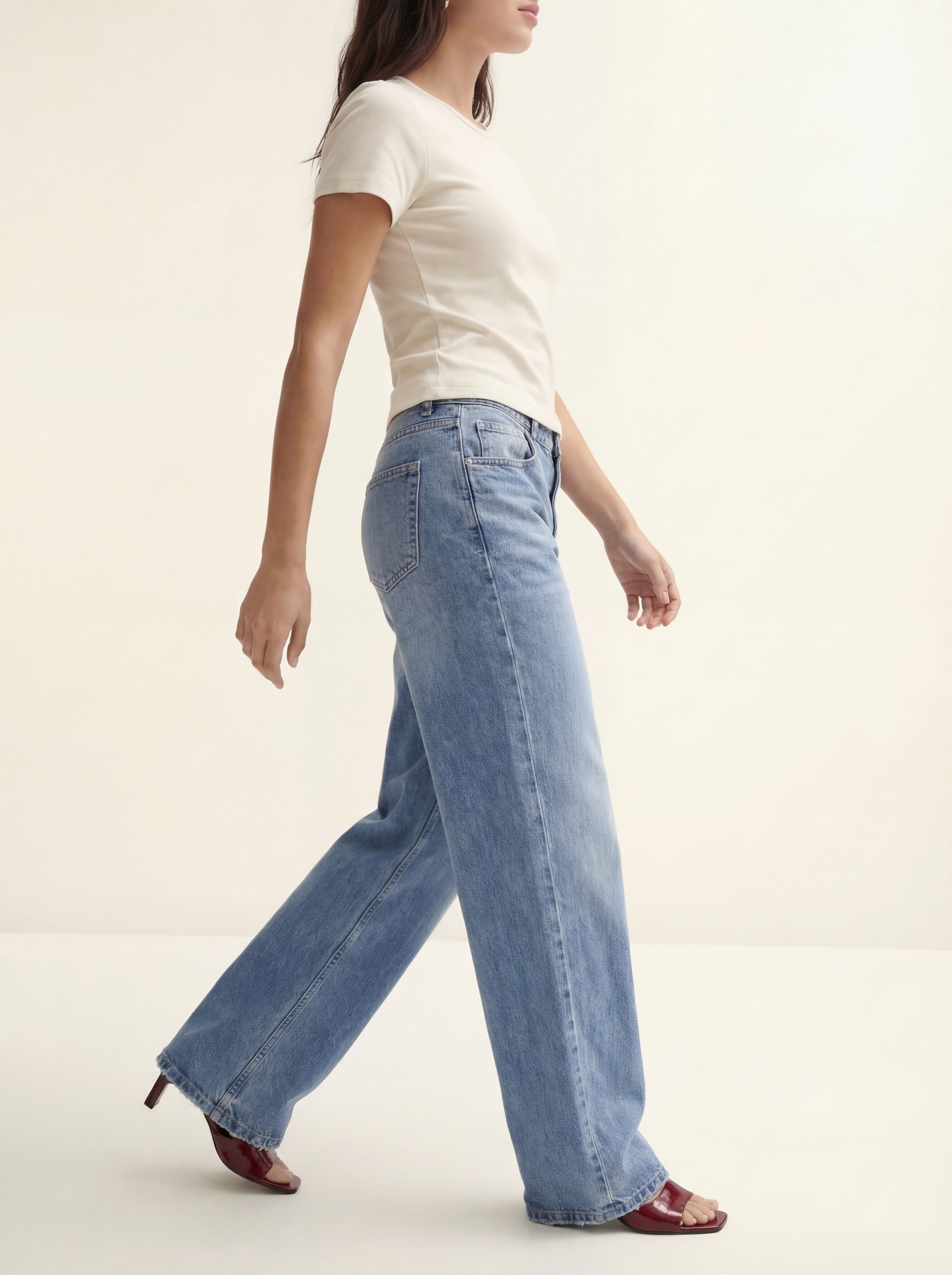 VERO MODA® VMHALLIE Low rise Wide Fit Jeans