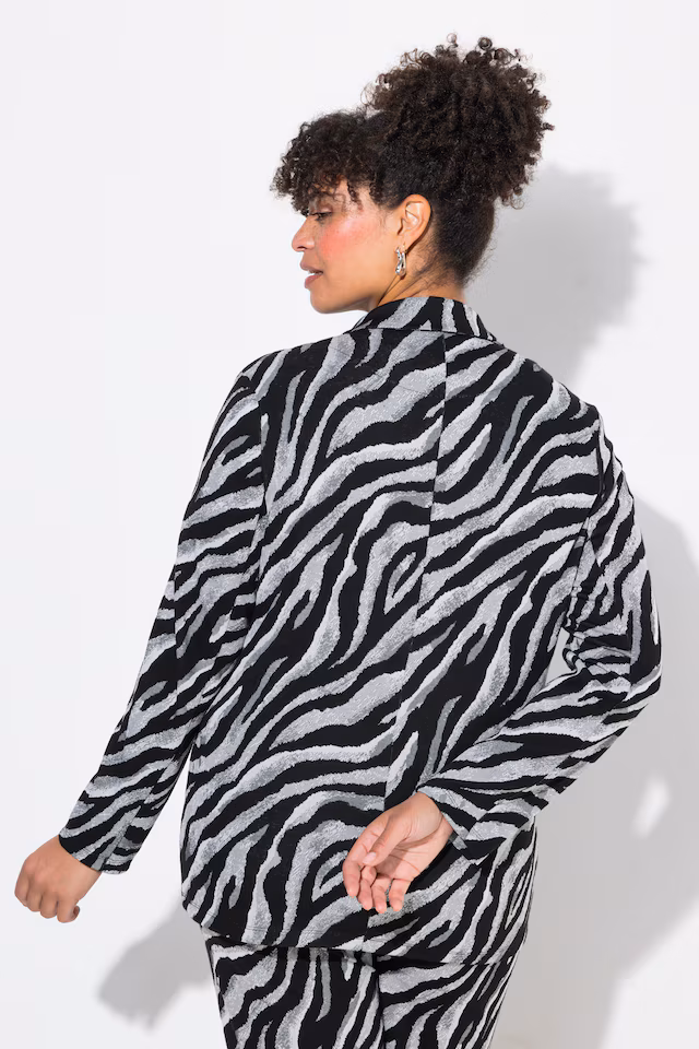Slim-fitting zebra pattern blazer