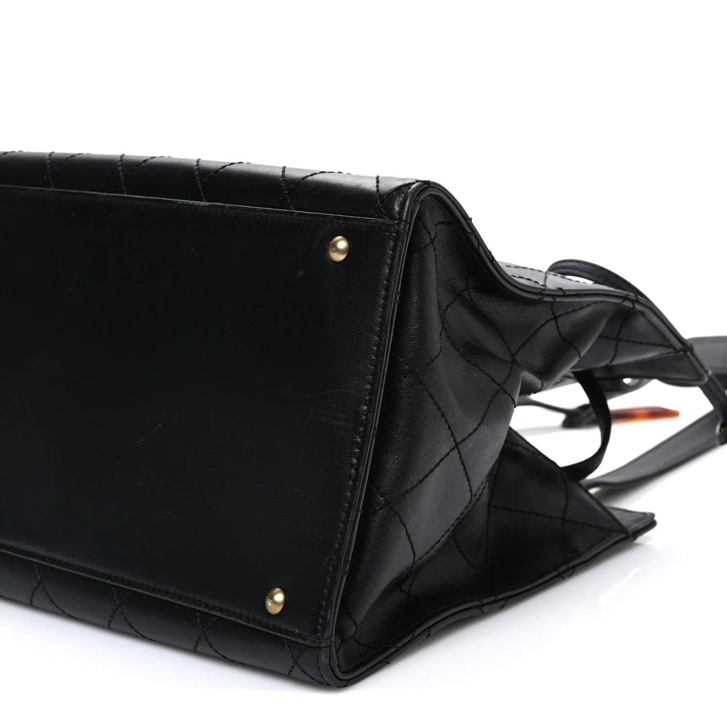 Lambskin Diamond Stitched Shoulder Bag Black